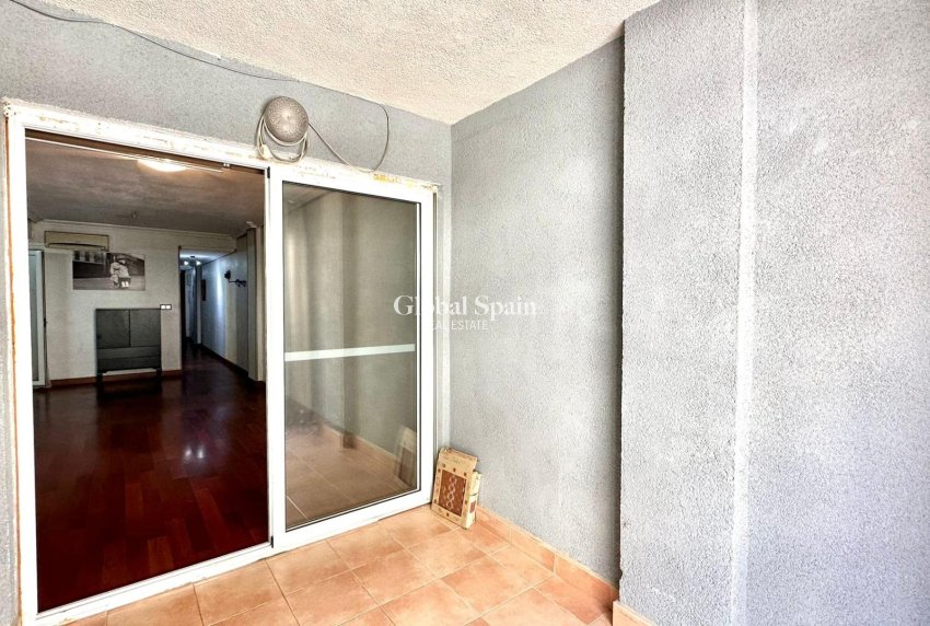 Wiederverkauf - WOHNUNG -
TORREVIEJA - Acequion