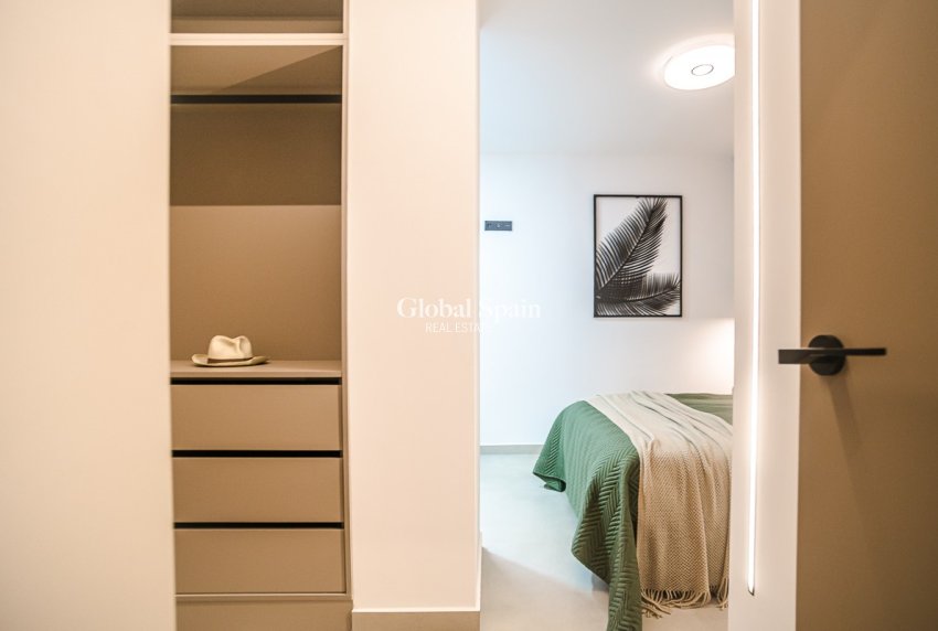 Wiederverkauf - WOHNUNG -
TORREVIEJA - Acequion