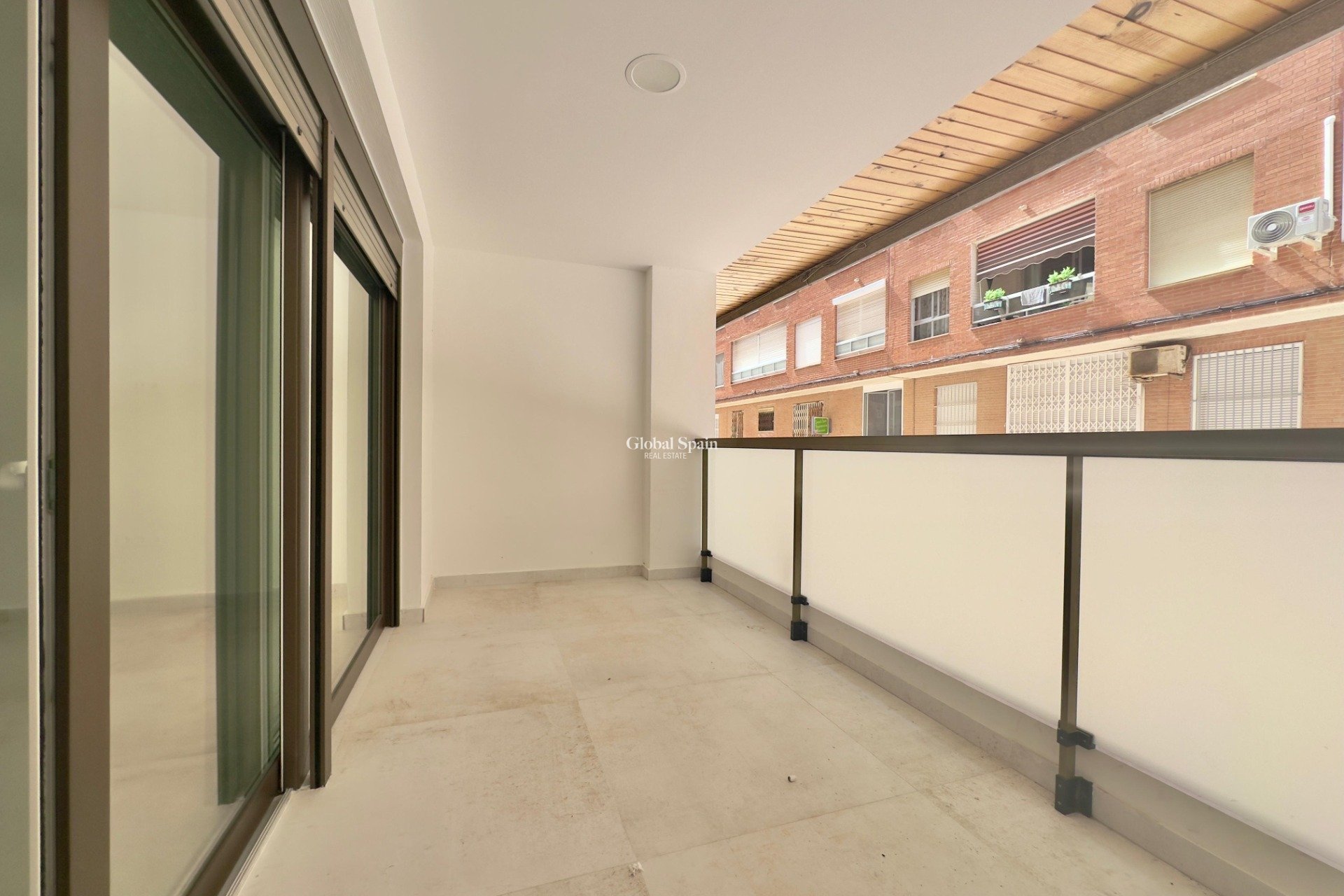 Wiederverkauf - WOHNUNG -
TORREVIEJA - Acequion