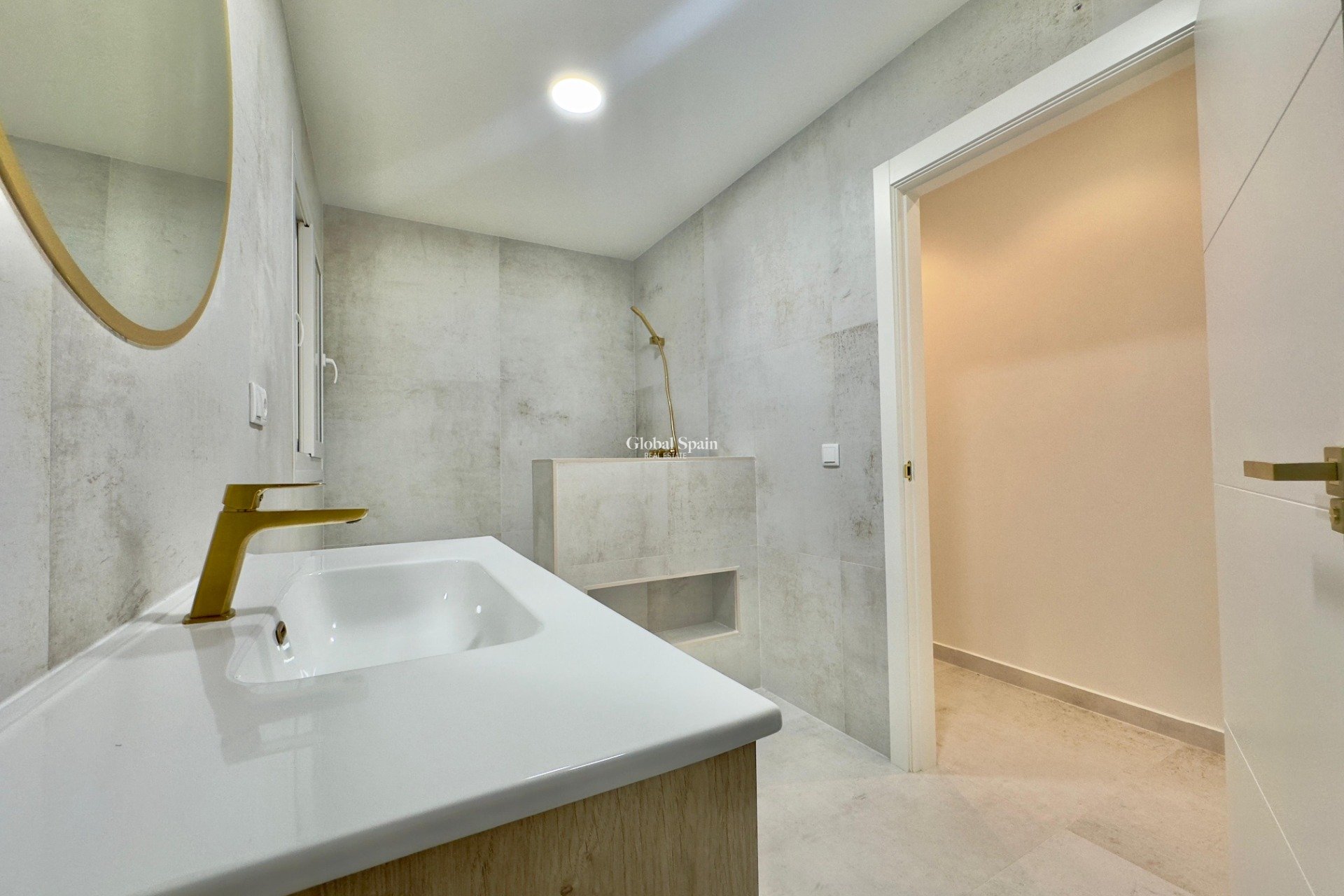 Wiederverkauf - WOHNUNG -
TORREVIEJA - Acequion