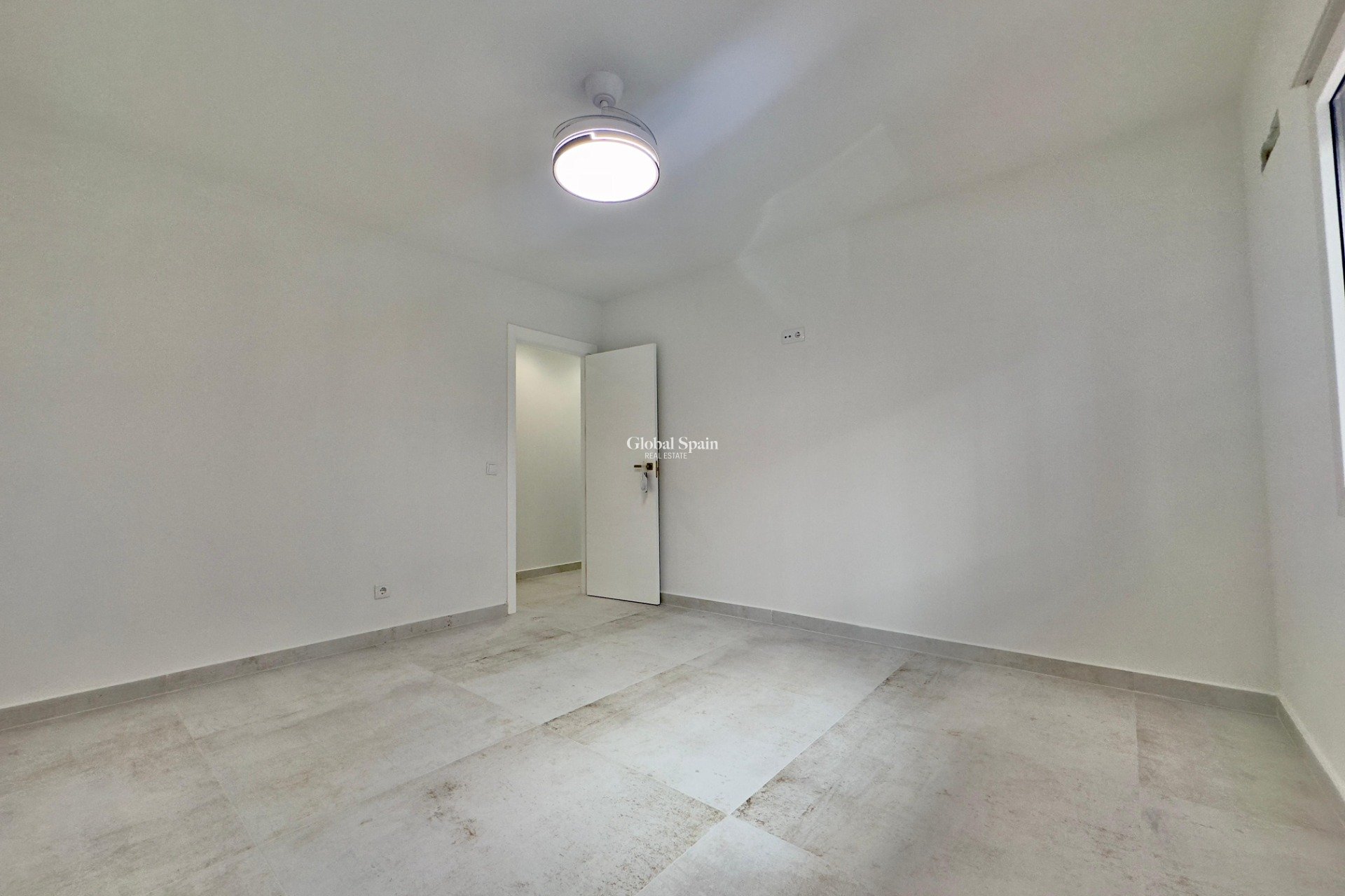 Wiederverkauf - WOHNUNG -
TORREVIEJA - Acequion