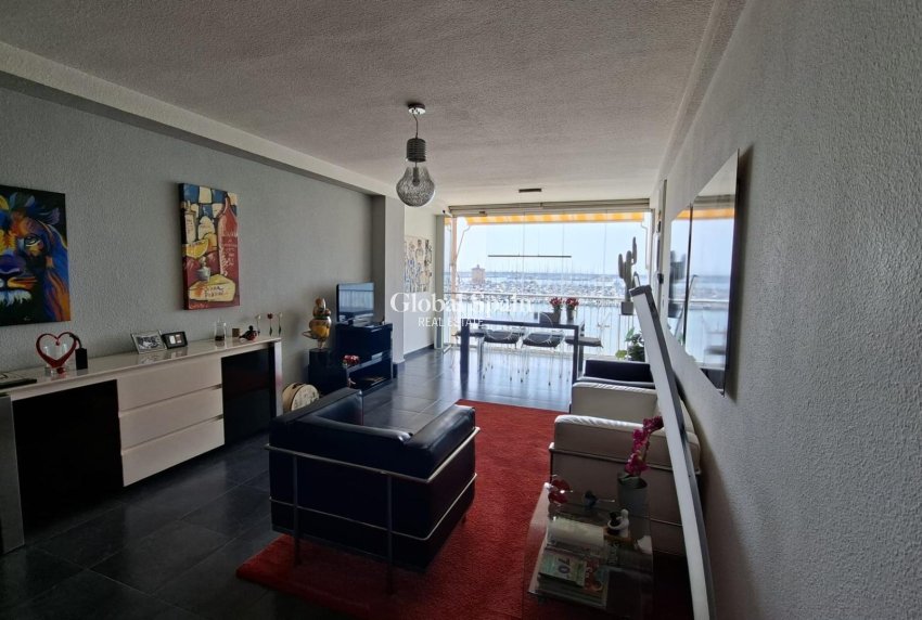 Wiederverkauf - WOHNUNG -
TORREVIEJA - Acequion