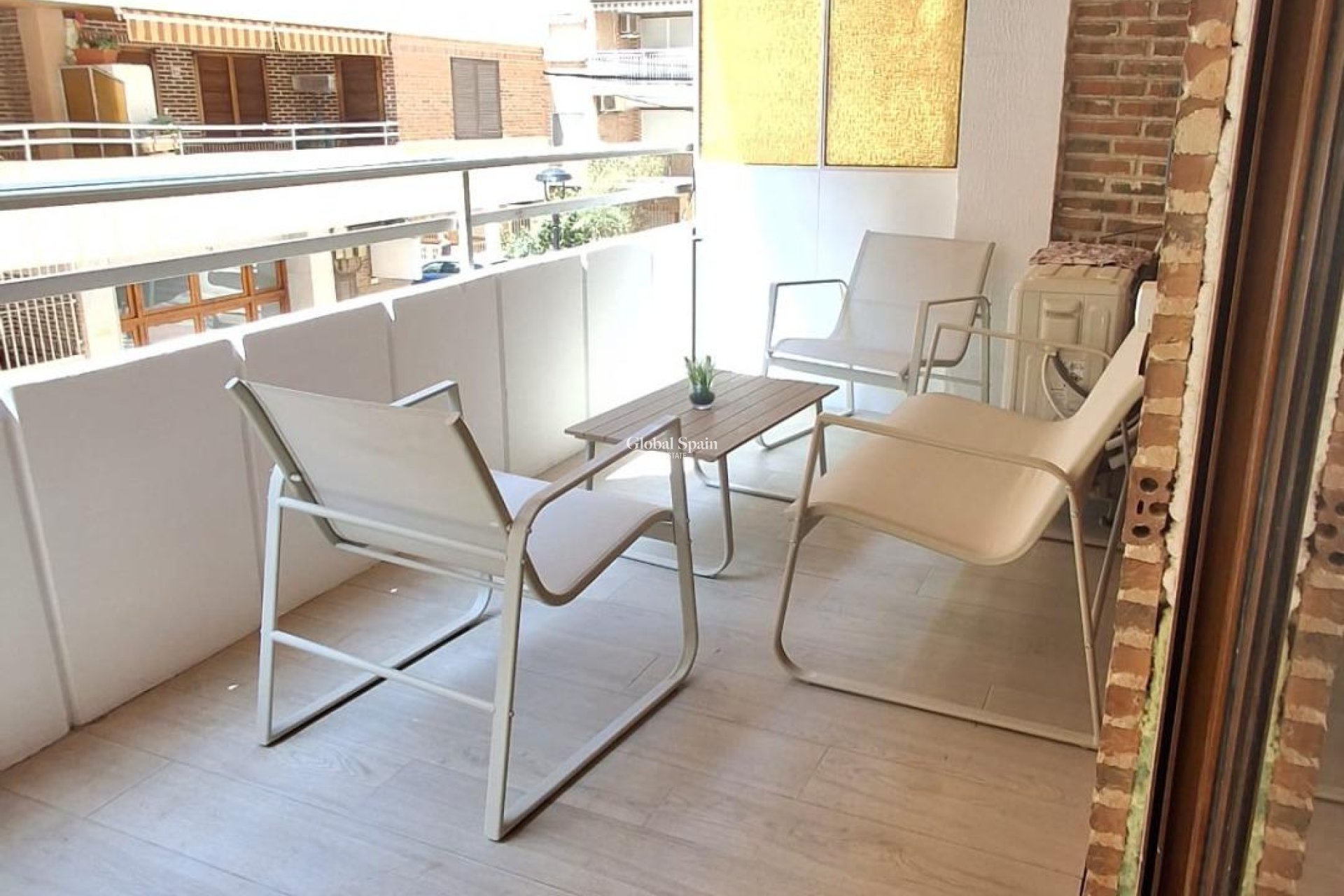 Wiederverkauf - WOHNUNG -
TORREVIEJA - Acequion