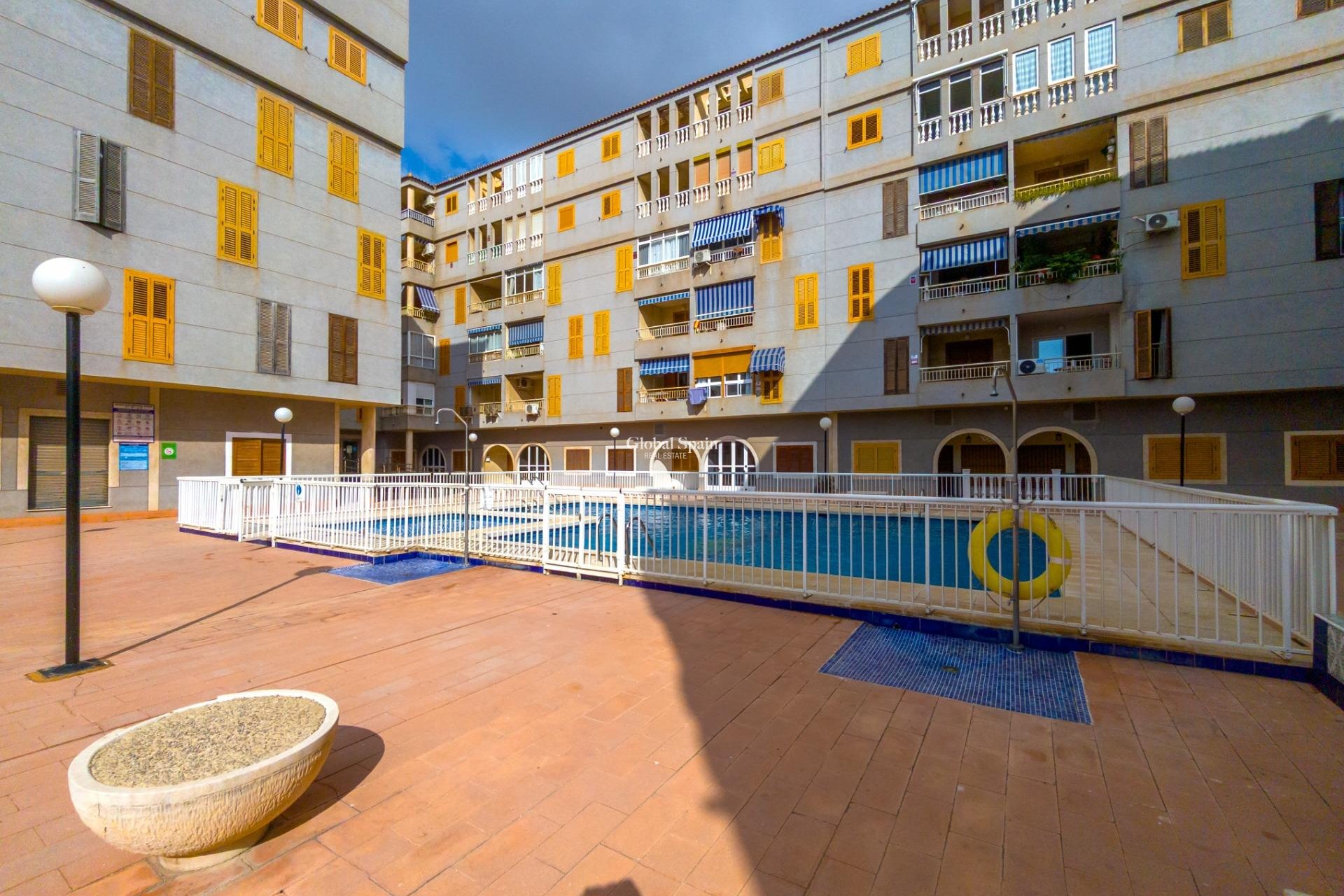 Wiederverkauf - WOHNUNG -
TORREVIEJA - Acequion