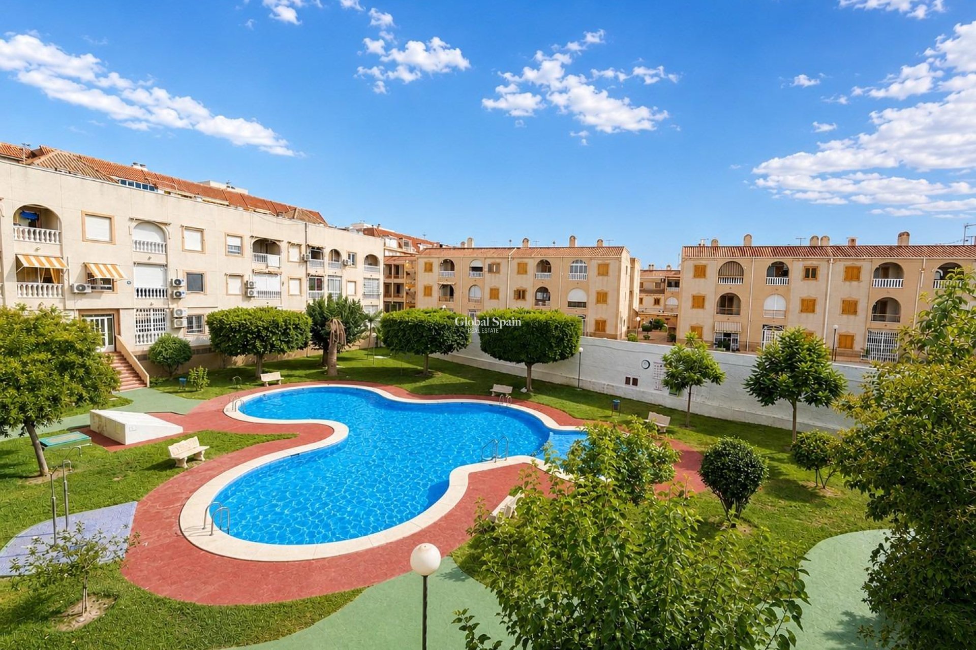 Wiederverkauf - WOHNUNG -
TORREVIEJA - Acequion