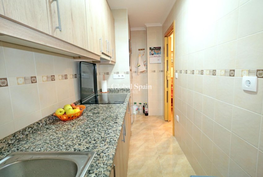 Wiederverkauf - WOHNUNG -
TORREVIEJA - Acequion