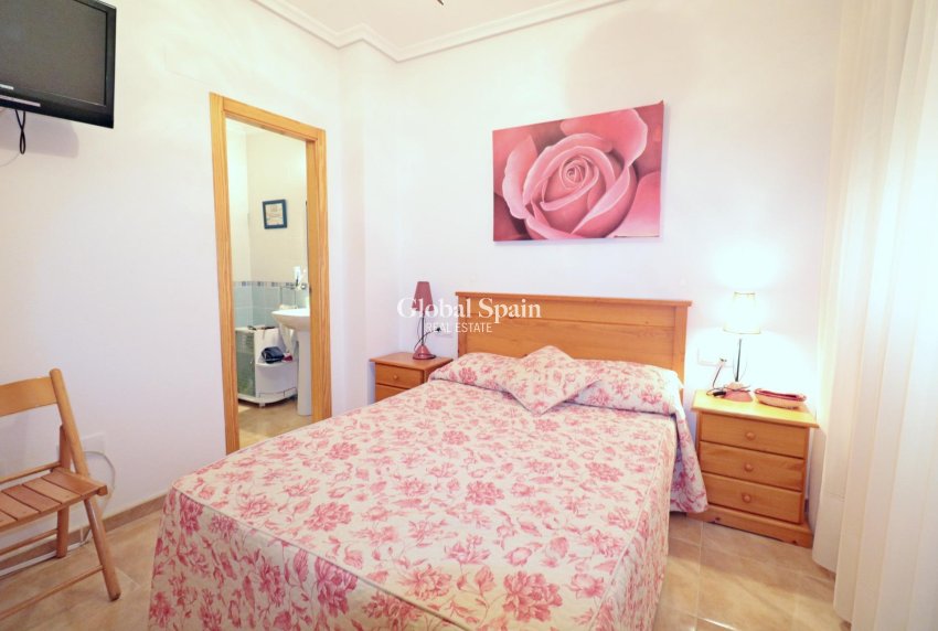 Wiederverkauf - WOHNUNG -
TORREVIEJA - Acequion