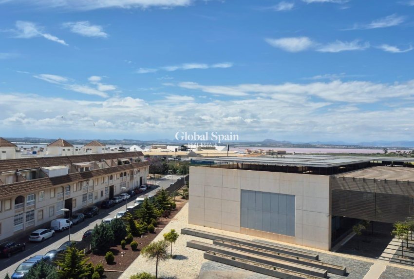 Wiederverkauf - WOHNUNG -
TORREVIEJA - Acequion