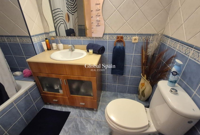 Wiederverkauf - WOHNUNG -
TORREVIEJA - Acequion