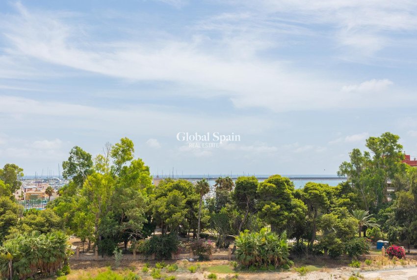 Wiederverkauf - WOHNUNG -
TORREVIEJA - Acequion