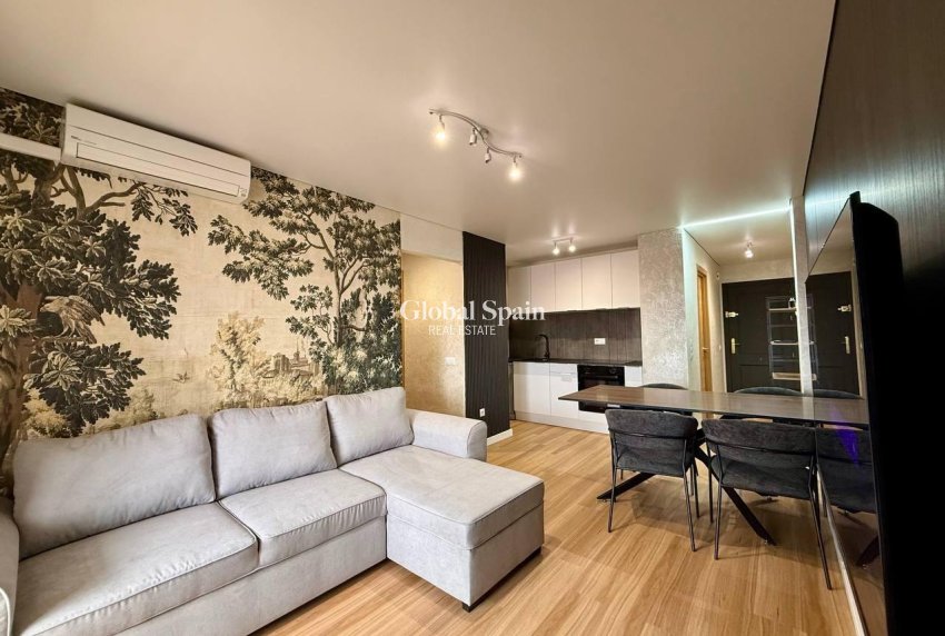 Wiederverkauf - WOHNUNG -
TORREVIEJA - Acequion