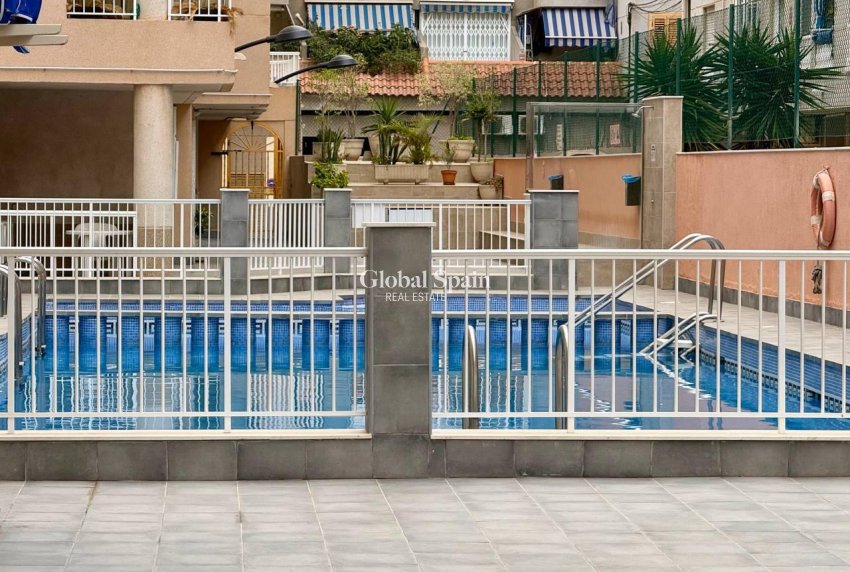 Wiederverkauf - WOHNUNG -
TORREVIEJA - Acequion