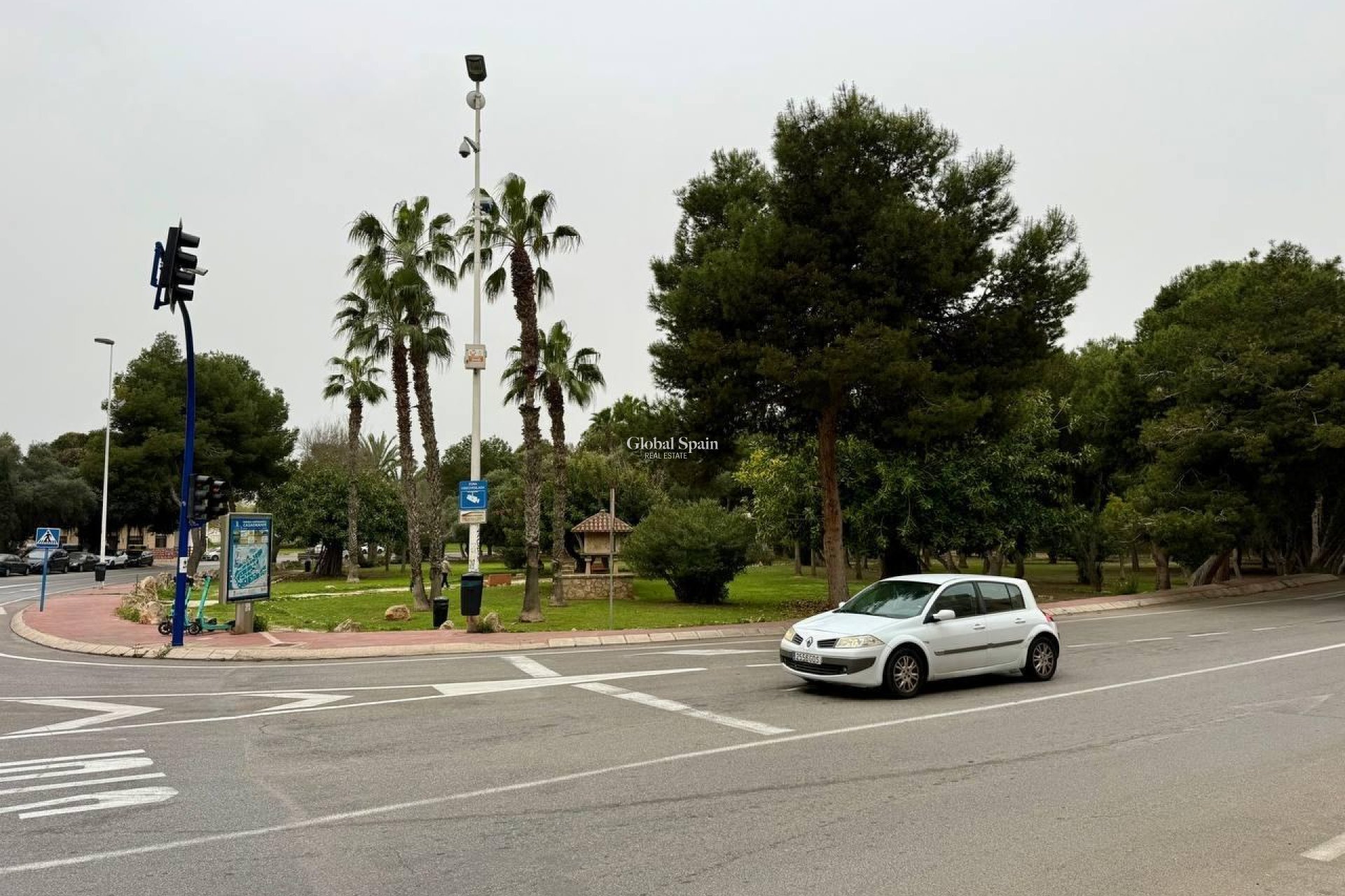 Wiederverkauf - WOHNUNG -
TORREVIEJA - Acequion