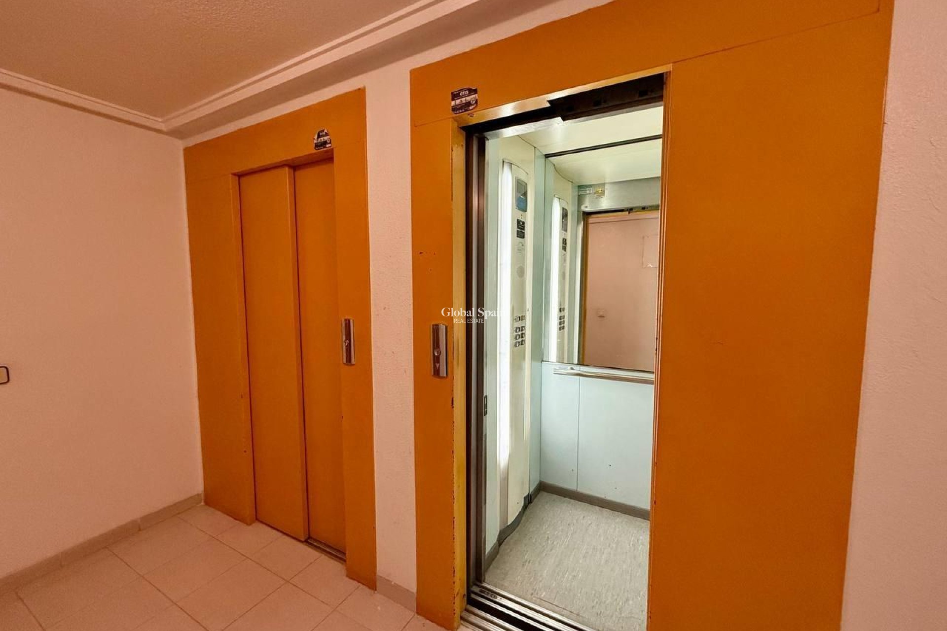 Wiederverkauf - WOHNUNG -
TORREVIEJA - Acequion