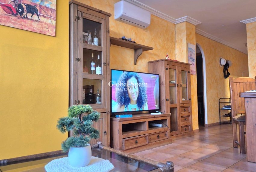 Wiederverkauf - WOHNUNG -
TORREVIEJA - Acequion