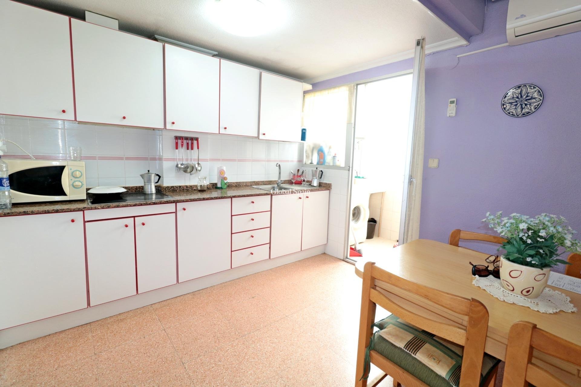 Wiederverkauf - WOHNUNG -
TORREVIEJA - Acequion