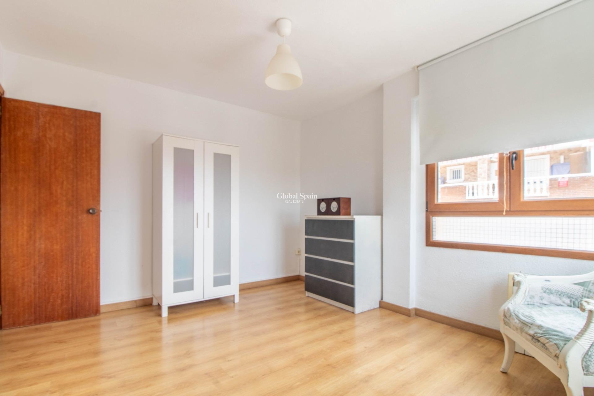 Wiederverkauf - Wohnung -
TORREVIEJA - Acequion