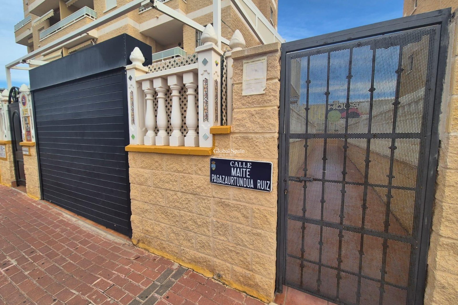 Wiederverkauf - WOHNUNG -
TORREVIEJA - Aguas Nuevas