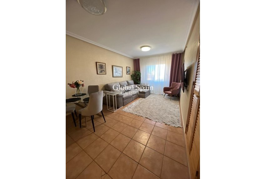 Wiederverkauf - WOHNUNG -
TORREVIEJA - Aguas Nuevas