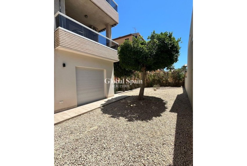 Wiederverkauf - WOHNUNG -
TORREVIEJA - Aguas Nuevas