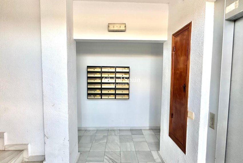 Wiederverkauf - WOHNUNG -
TORREVIEJA - Aguas Nuevas