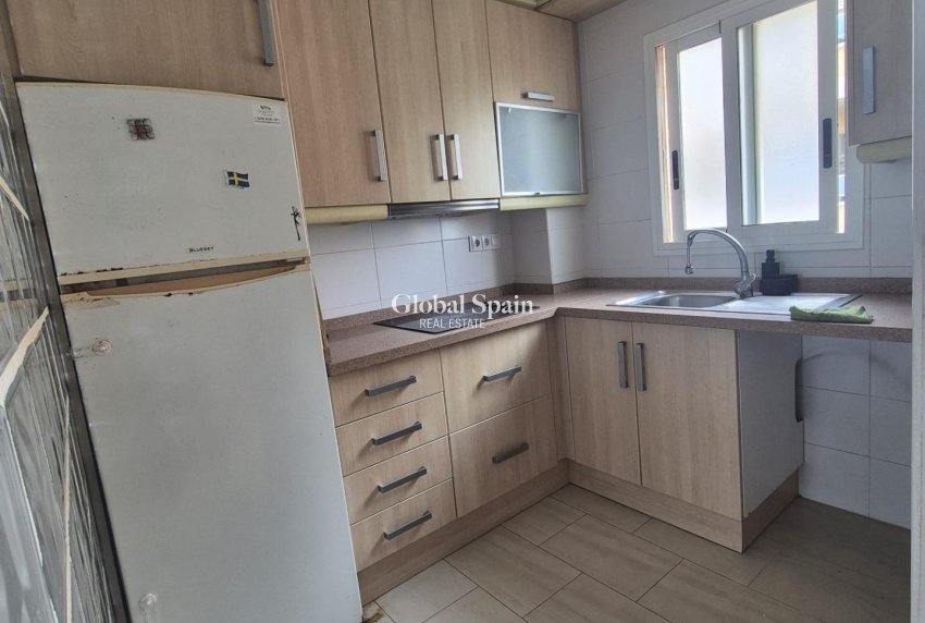 Wiederverkauf - WOHNUNG -
TORREVIEJA - Aguas Nuevas