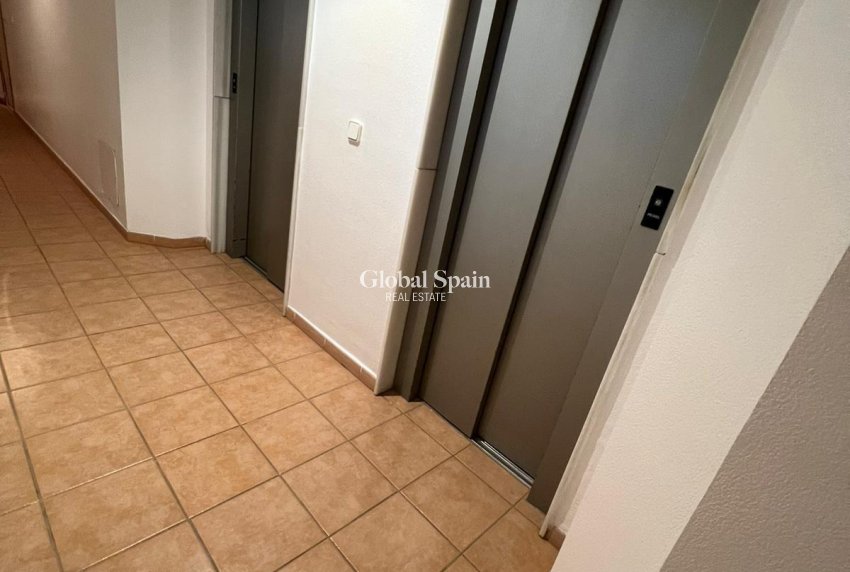 Wiederverkauf - WOHNUNG -
TORREVIEJA - Aguas Nuevas