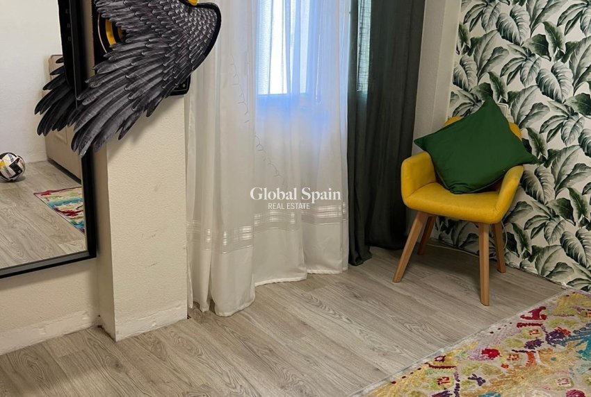 Wiederverkauf - WOHNUNG -
TORREVIEJA - Aguas Nuevas