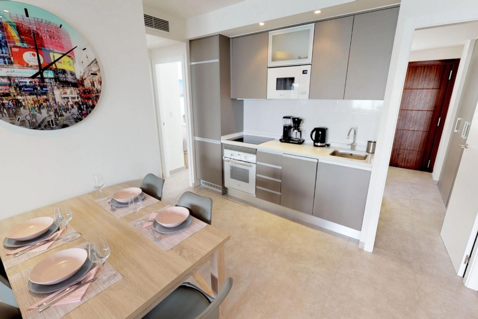 Wiederverkauf - WOHNUNG -
TORREVIEJA - Aguas Nuevas