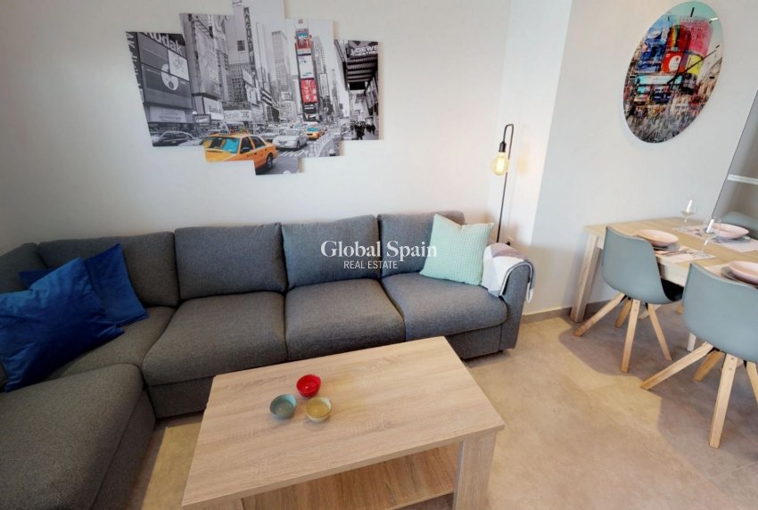 Wiederverkauf - WOHNUNG -
TORREVIEJA - Aguas Nuevas