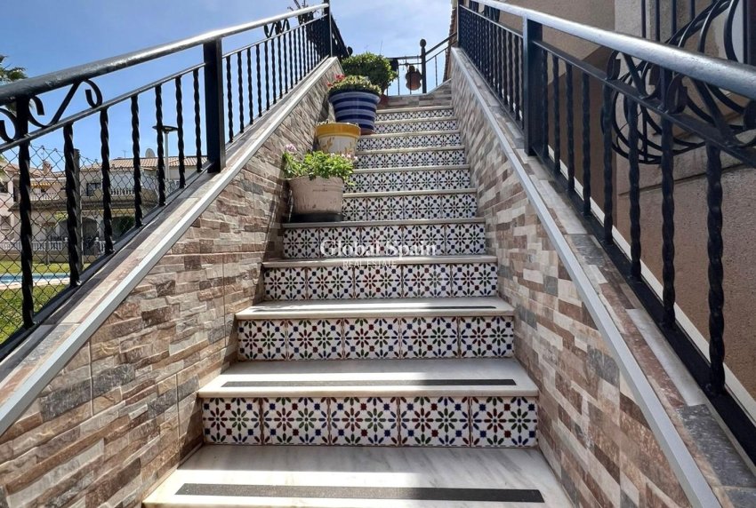 Wiederverkauf - WOHNUNG -
TORREVIEJA - Aguas Nuevas