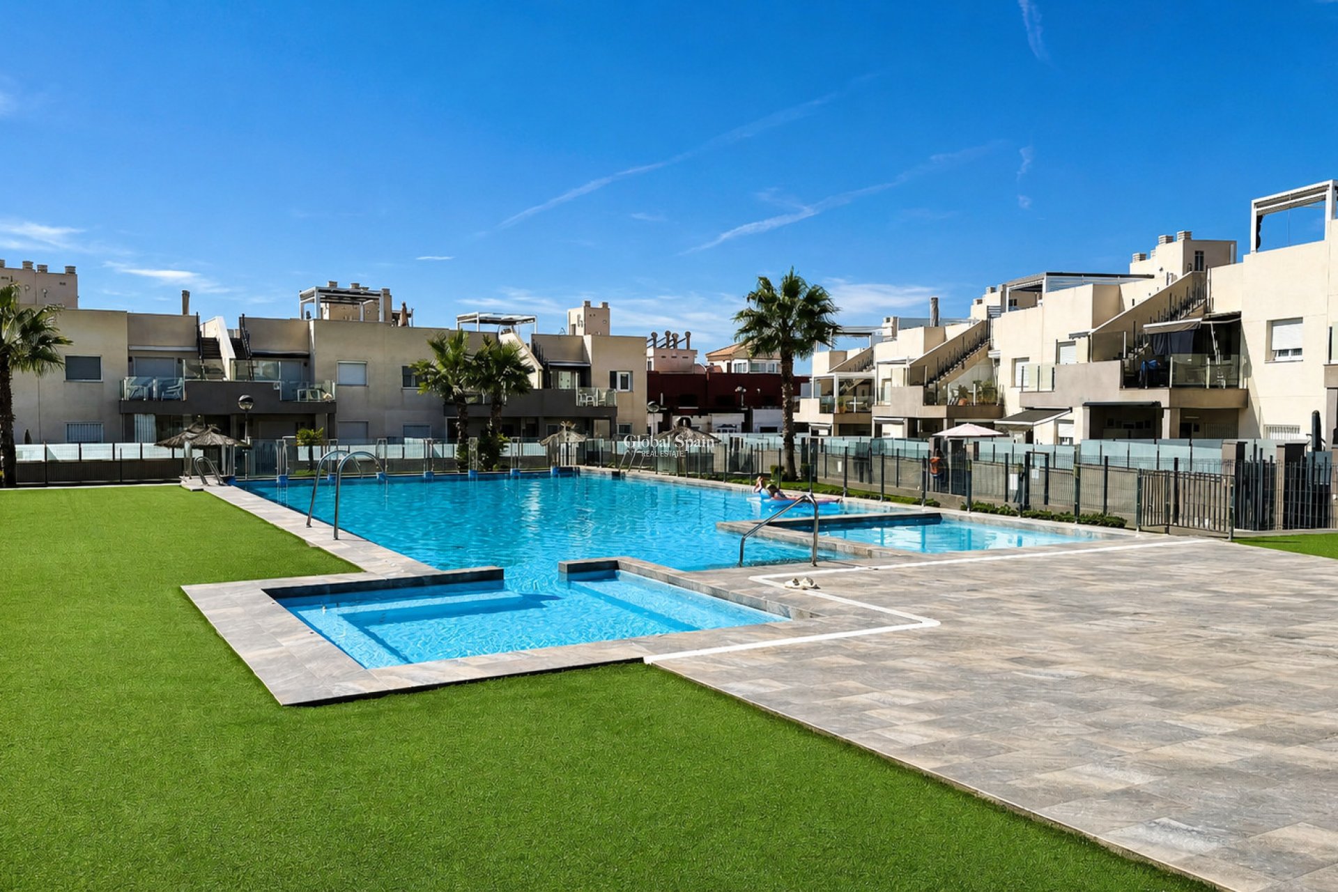 Wiederverkauf - WOHNUNG -
TORREVIEJA - Aguas Nuevas