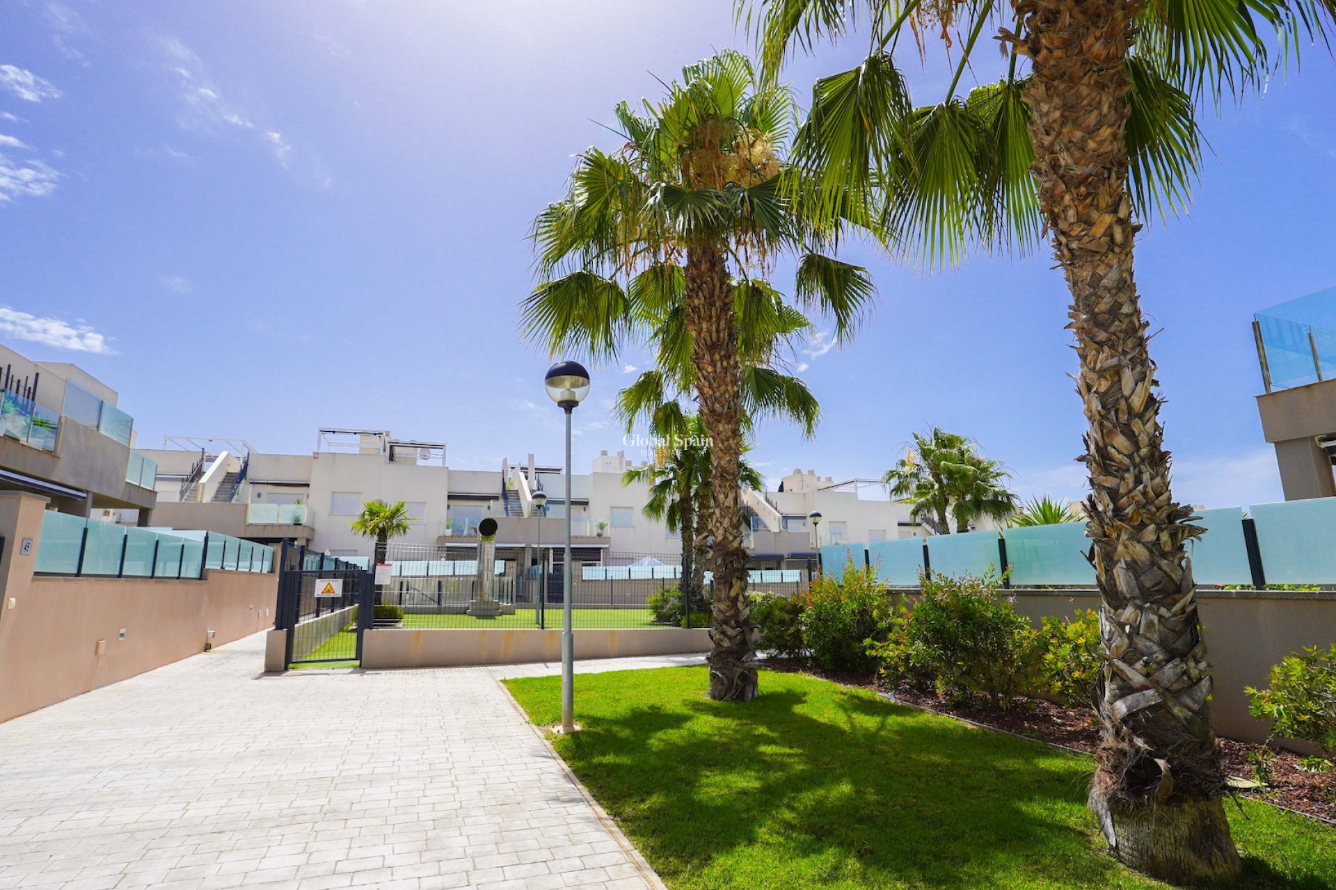 Wiederverkauf - WOHNUNG -
TORREVIEJA - Aguas Nuevas