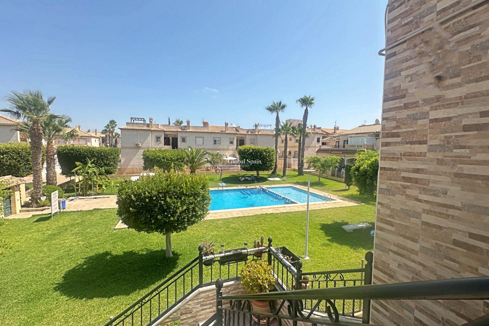 Wiederverkauf - WOHNUNG -
TORREVIEJA - Aguas Nuevas