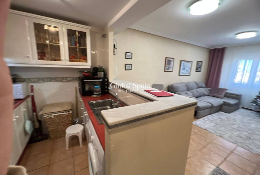 Wiederverkauf - WOHNUNG -
TORREVIEJA - Aguas Nuevas