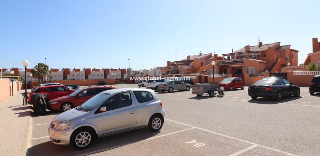 Wiederverkauf - Wohnung - Torrevieja - Aguas Nuevas