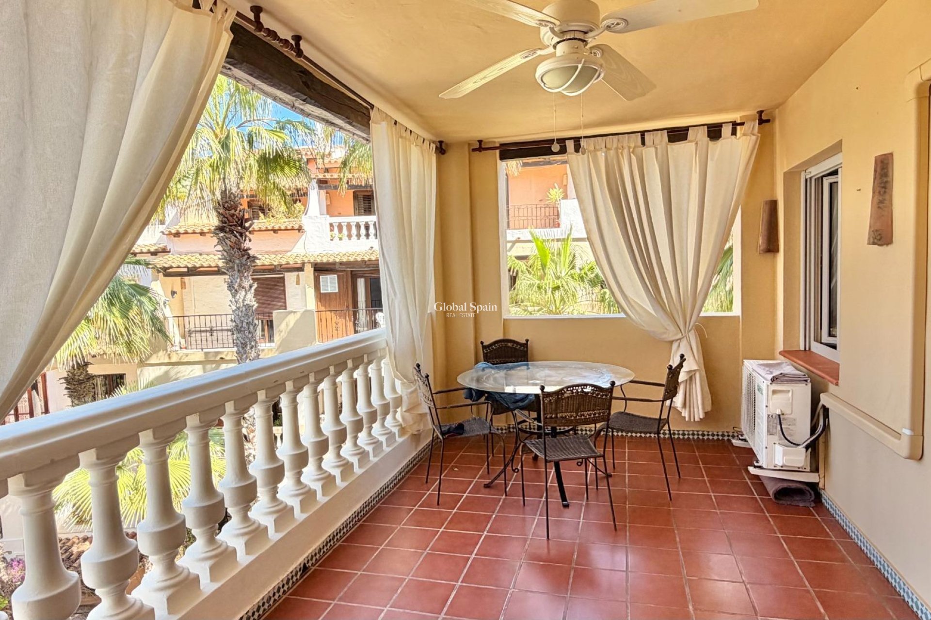 Wiederverkauf - WOHNUNG -
TORREVIEJA - Aldea del mar