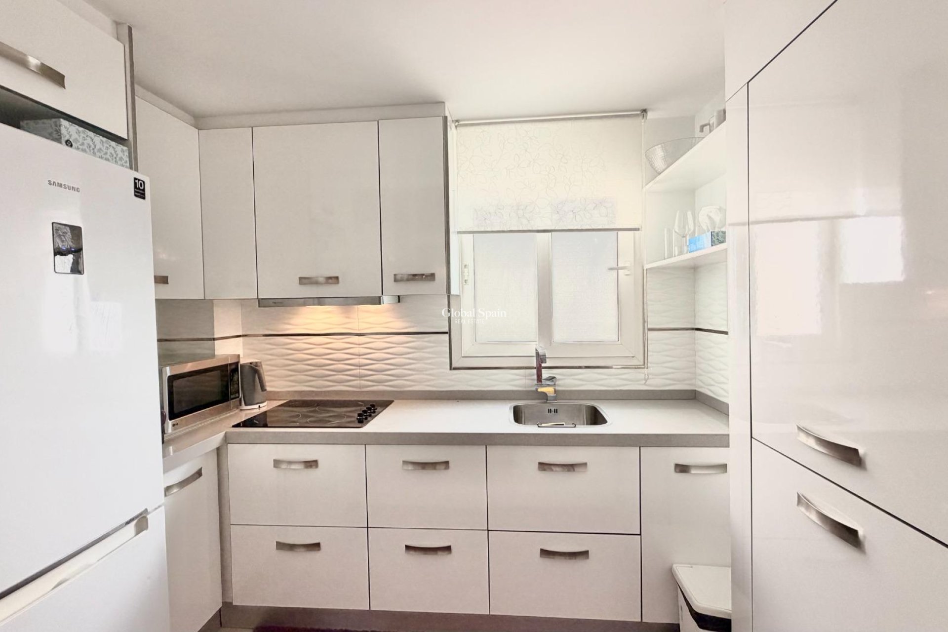 Wiederverkauf - WOHNUNG -
TORREVIEJA - Aldea del mar