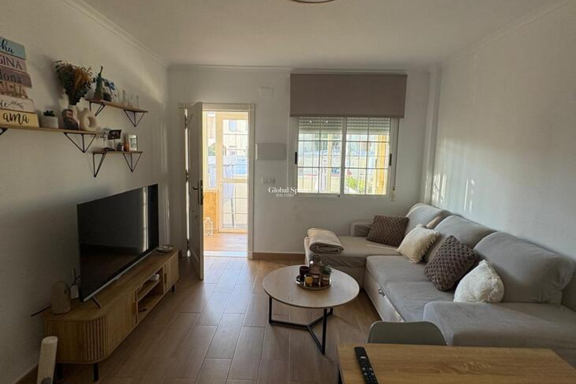 Wiederverkauf - WOHNUNG -
TORREVIEJA - aqua nuevas