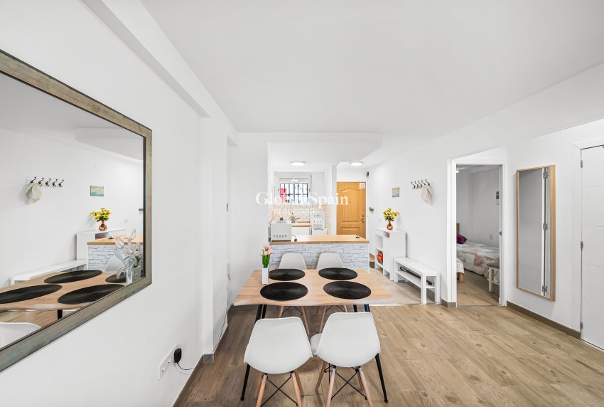 Wiederverkauf - Wohnung -
TORREVIEJA - Cabo Cervera