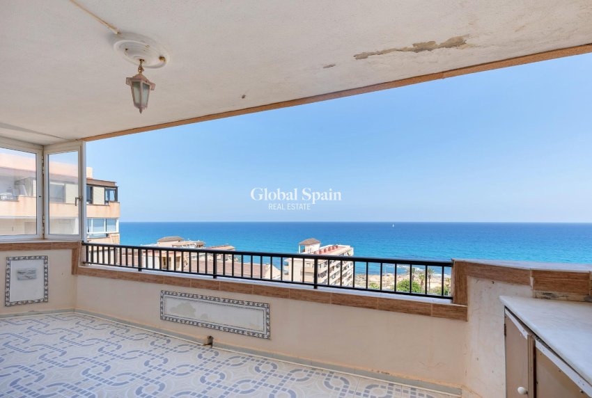 Wiederverkauf - Wohnung -
TORREVIEJA - Cabo Cervera