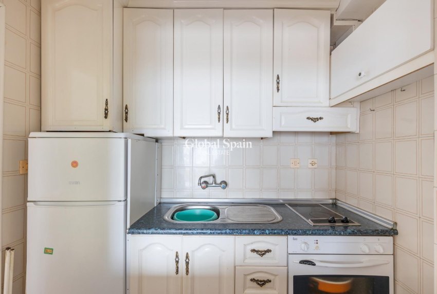 Wiederverkauf - Wohnung -
TORREVIEJA - Cabo Cervera