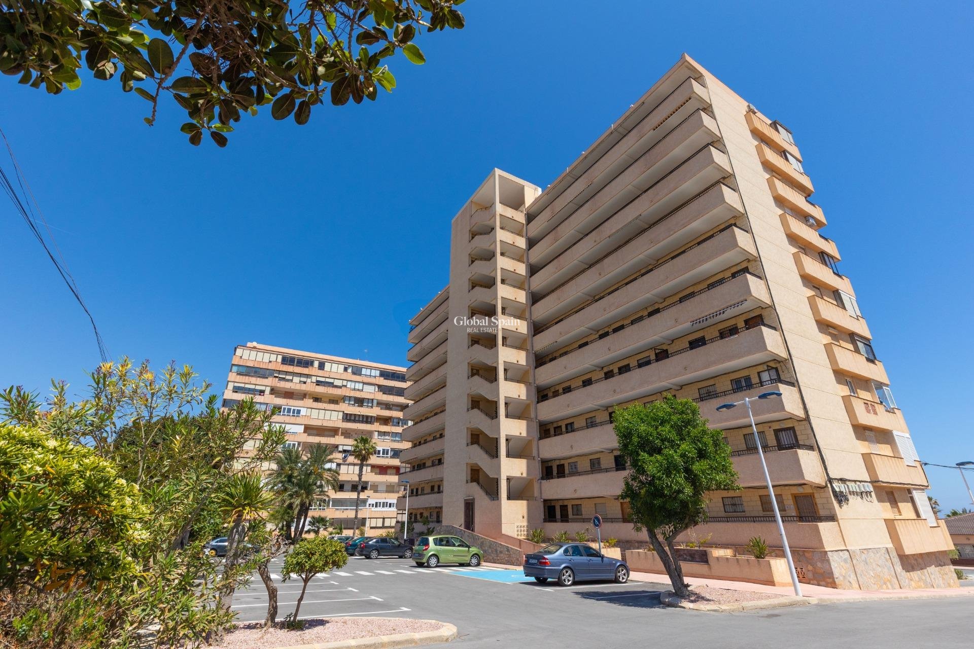 Wiederverkauf - Wohnung -
TORREVIEJA - Cabo Cervera