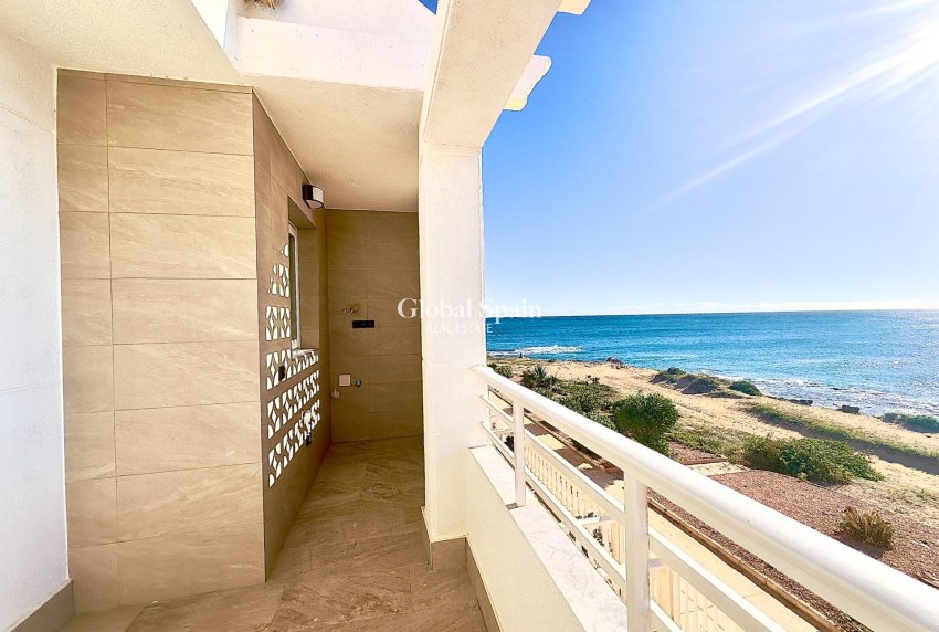 Wiederverkauf - Wohnung -
TORREVIEJA - Cabo Cervera