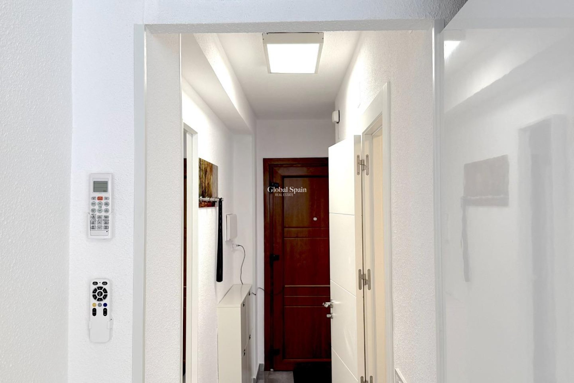 Wiederverkauf - WOHNUNG -
TORREVIEJA - Cabo Cervera