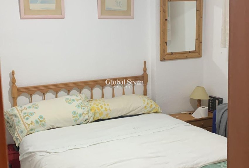 Wiederverkauf - WOHNUNG -
TORREVIEJA - Cabo Cervera