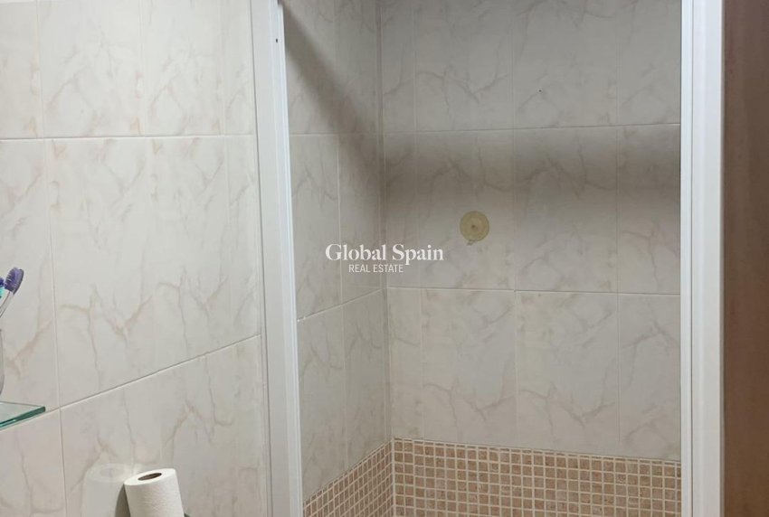 Wiederverkauf - WOHNUNG -
TORREVIEJA - Cabo Cervera