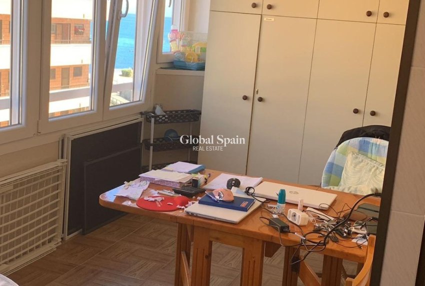 Wiederverkauf - WOHNUNG -
TORREVIEJA - Cabo Cervera