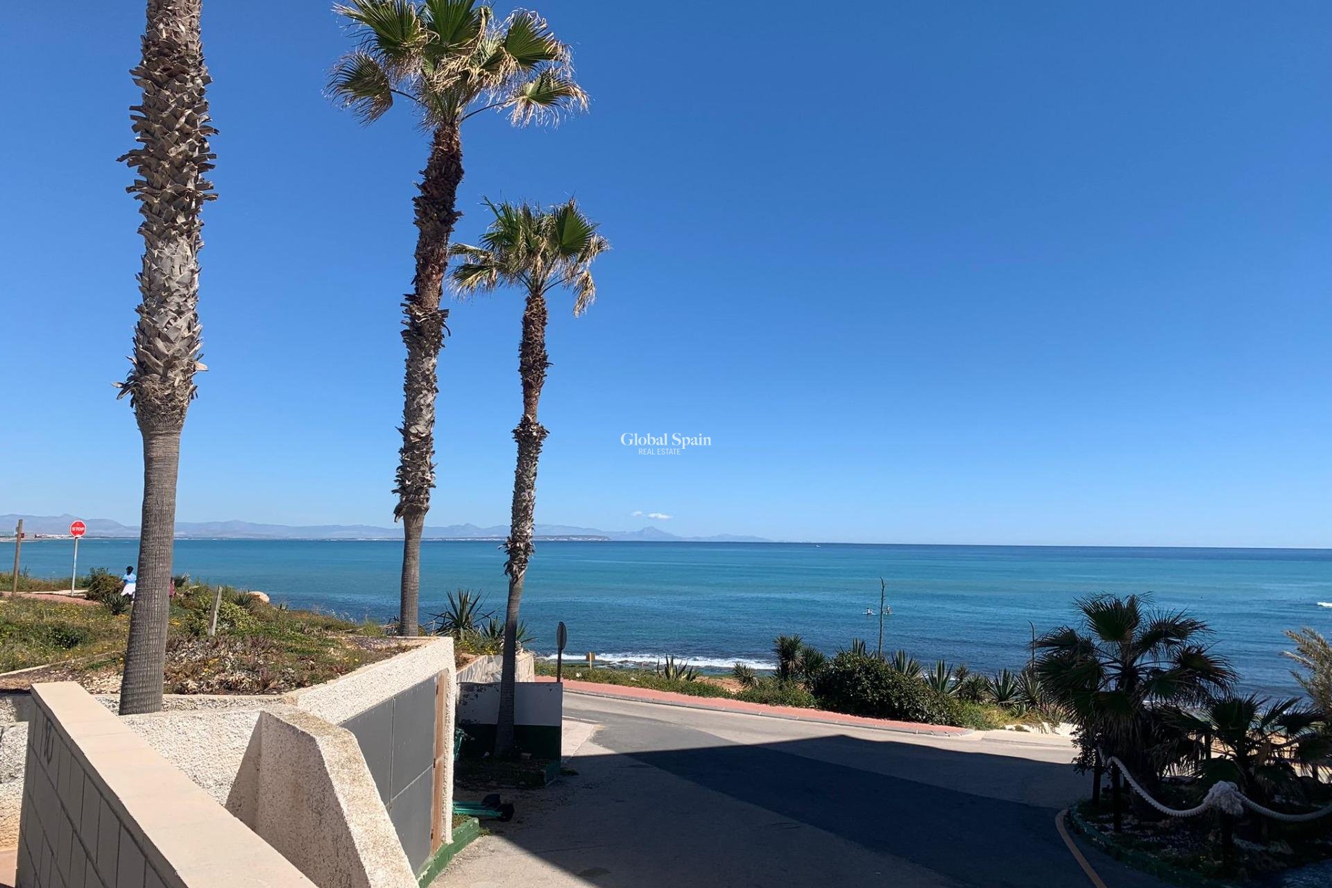 Wiederverkauf - WOHNUNG -
TORREVIEJA - Cabo Cervera