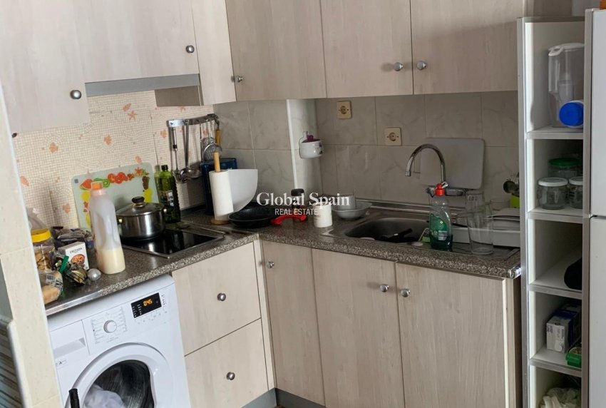 Wiederverkauf - WOHNUNG -
TORREVIEJA - Cabo Cervera